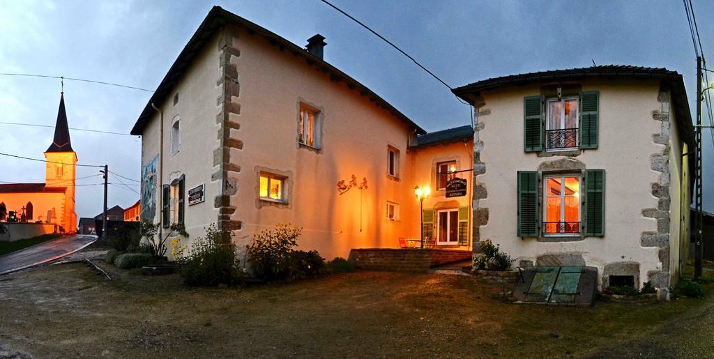 Bed and Breakfast La Ferme Des 3 Suissesses Saint-Paul  Exteriér fotografie